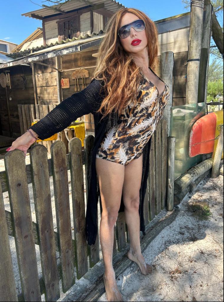 Chica busca chico en Cádiz: 