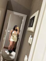 611283364: Chica busca chico en Madrid