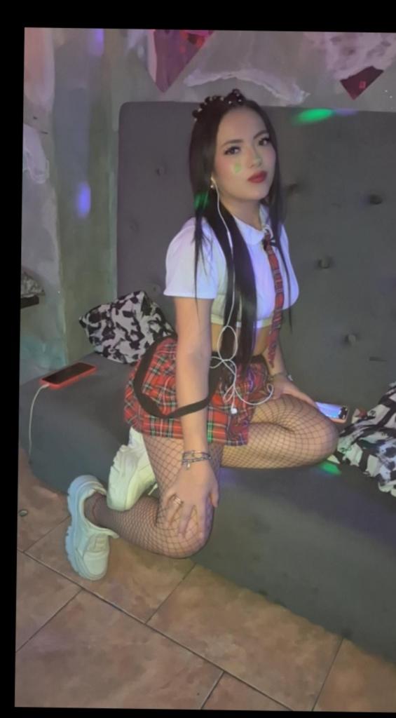 Chica busca chico en Barcelona: 