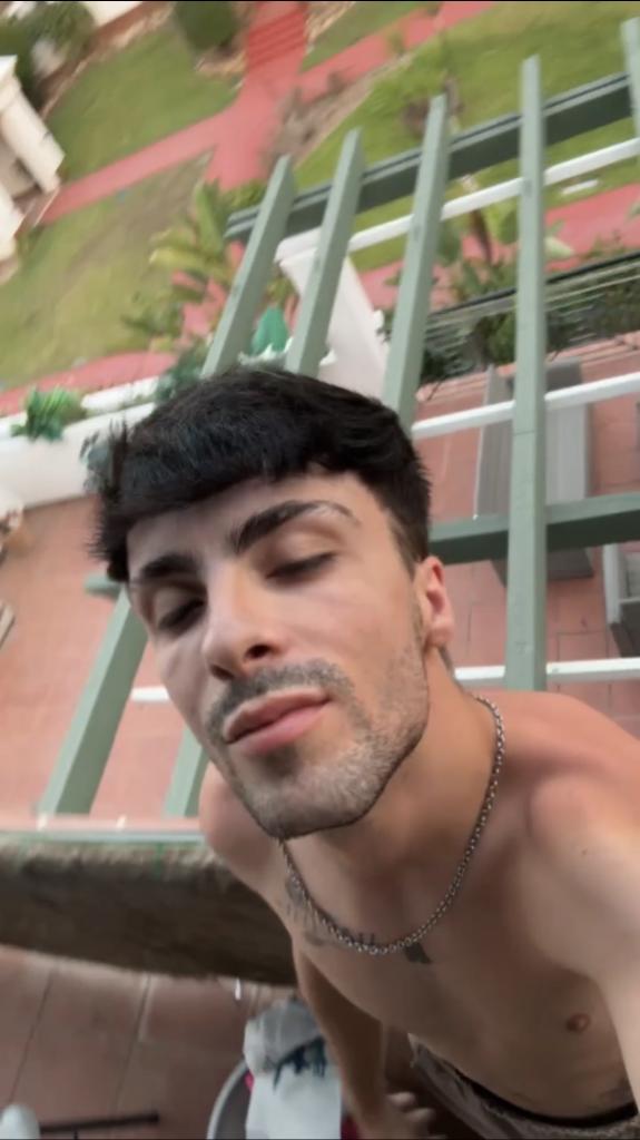 Chico busca chica en Málaga: 