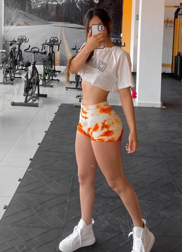 634063177: Chica busca chico en León