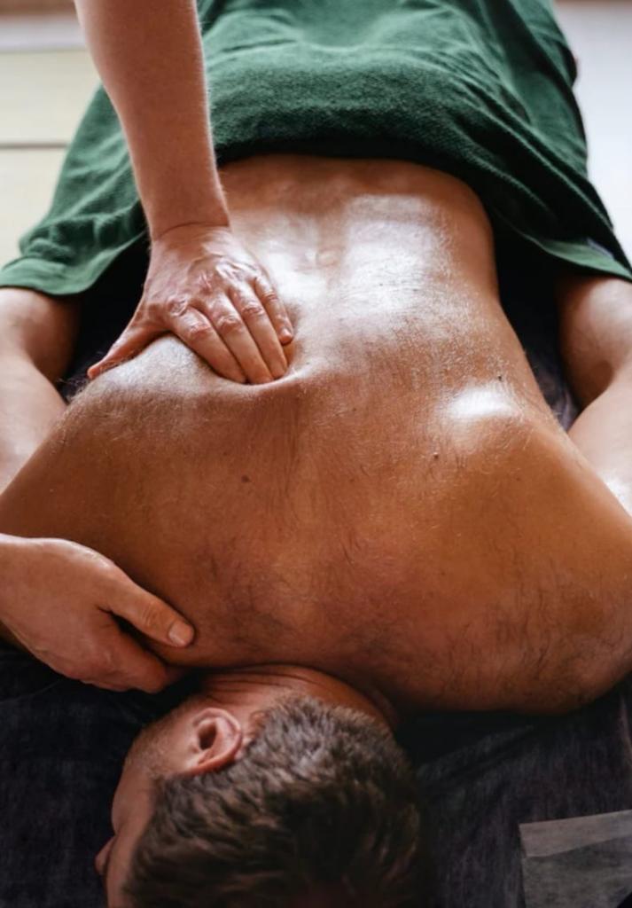 611358253: Chica busca chico en Murcia