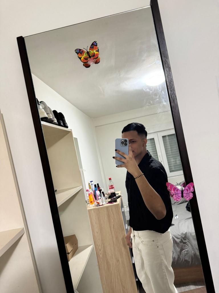 Chico busca chica en Asturias: 