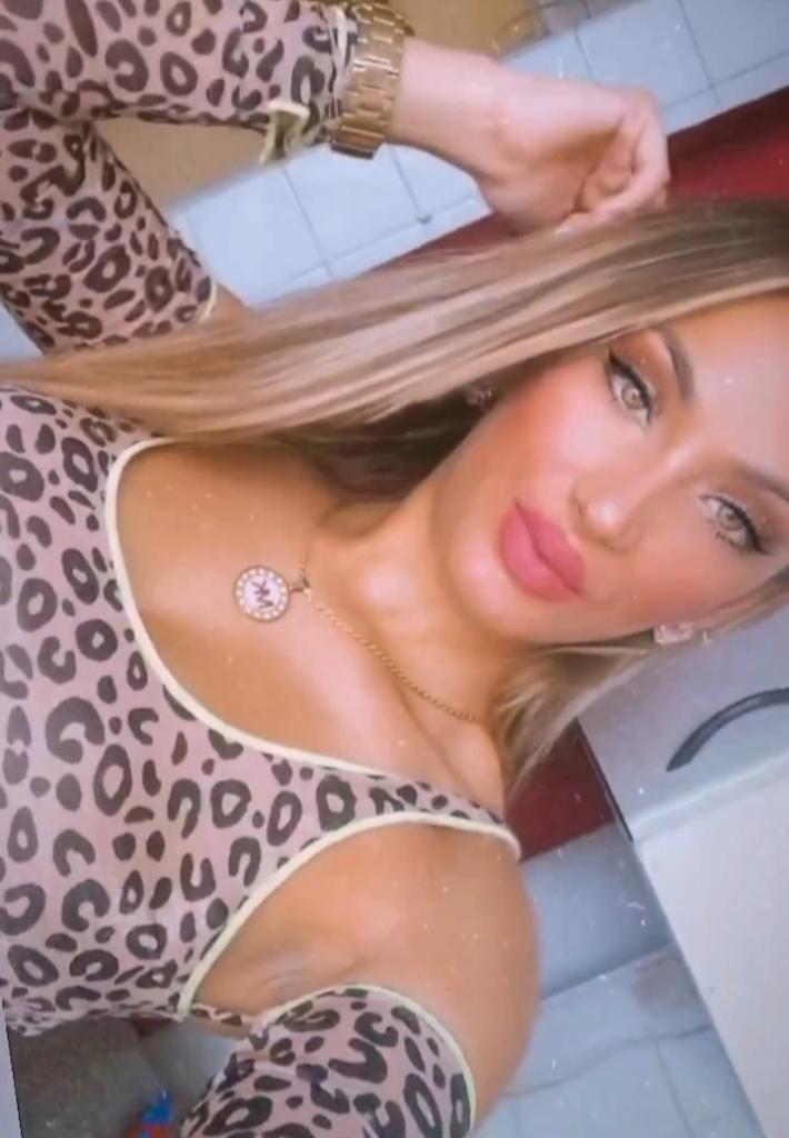 Chica busca chico en Almería: 