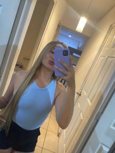 631436259: Chica busca chico en Pontevedra