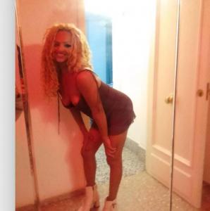 633085495: Transexual en Valencia