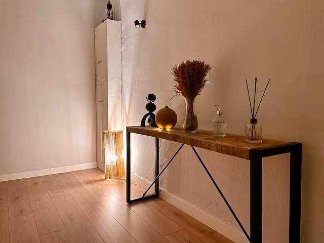 Chica busca chico en Barcelona: 