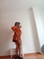 695725686: Chica busca chico en Murcia