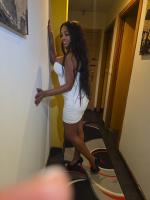 986419963: Chica busca chico en Pontevedra