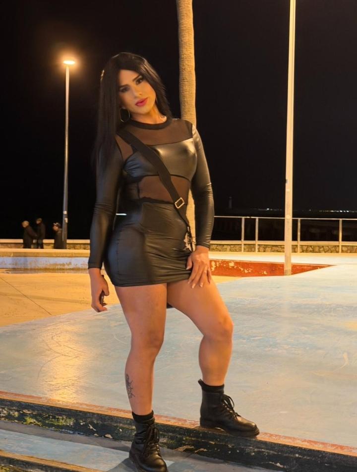 672593024: Transexual en Granada