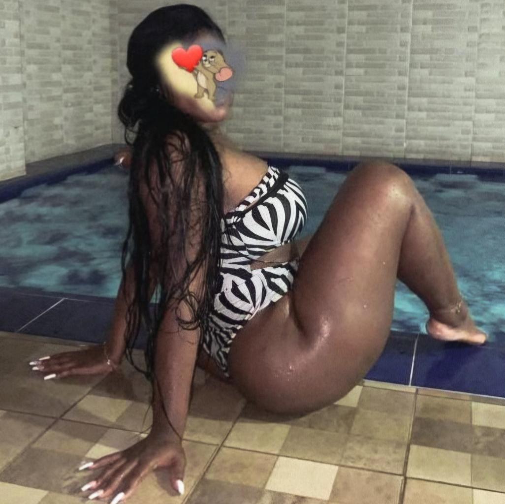 Chica busca chico en Barcelona: 