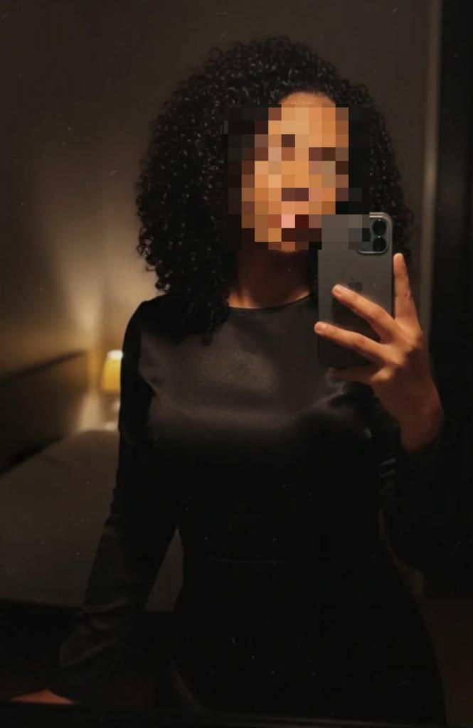 672293926: Chica busca chico en Sevilla