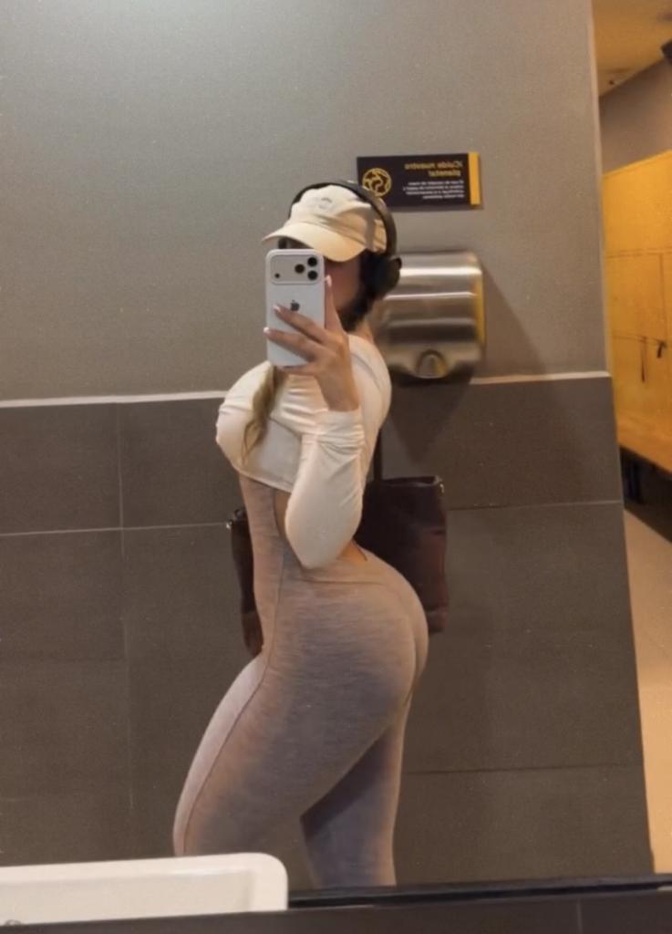 Chica busca chico en Granada: 