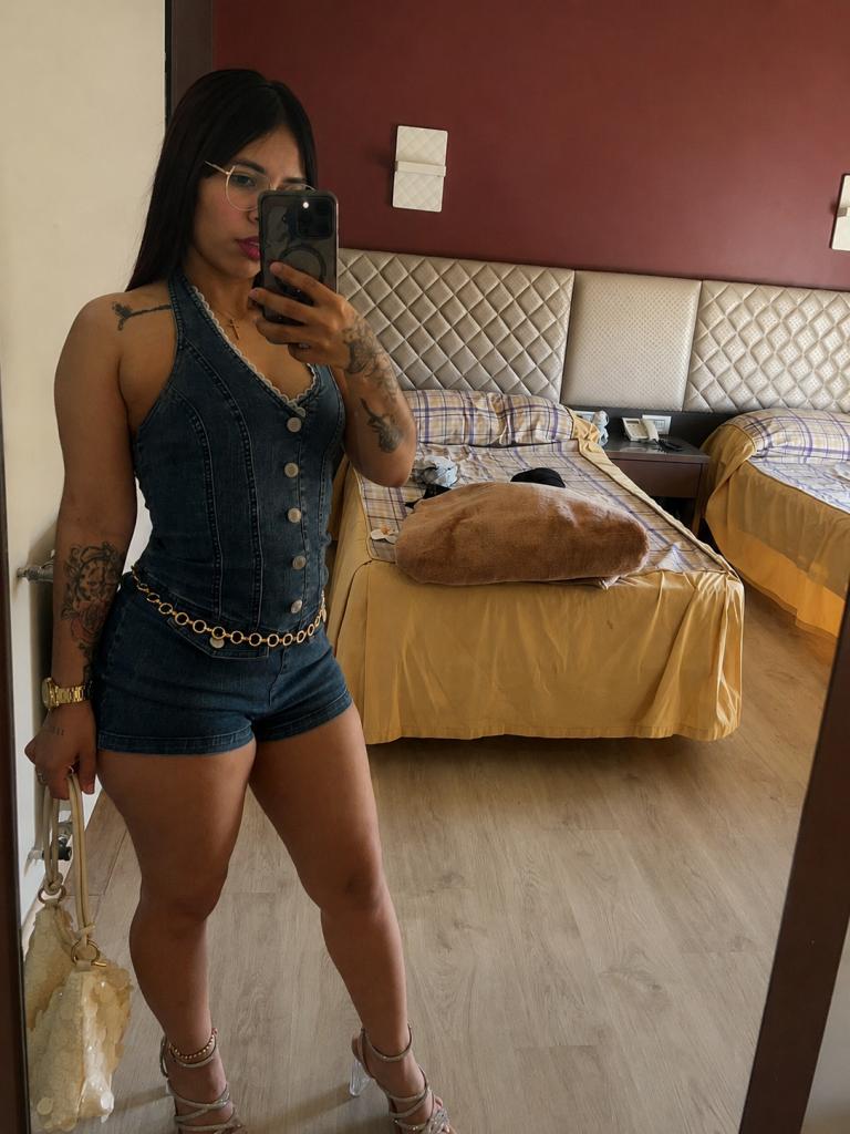 627690265: Chica busca chico en Málaga