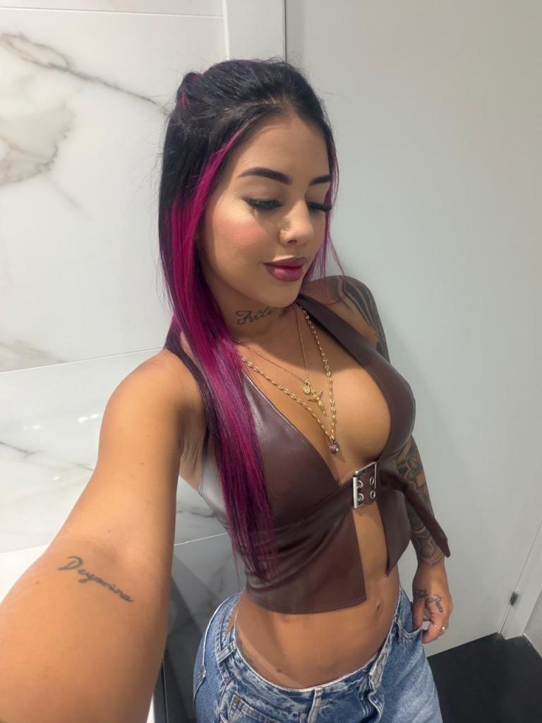 602437491: Chica busca chico en Málaga