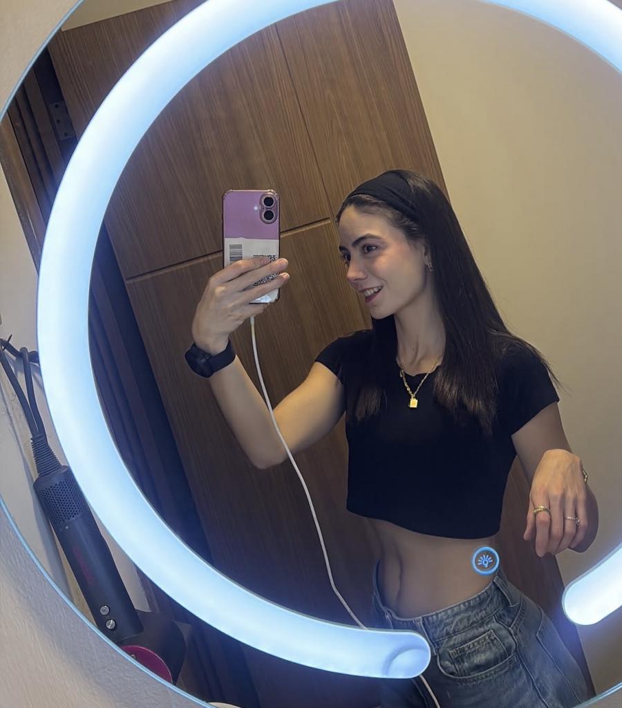 611387634: Chica busca chico en La Coruña