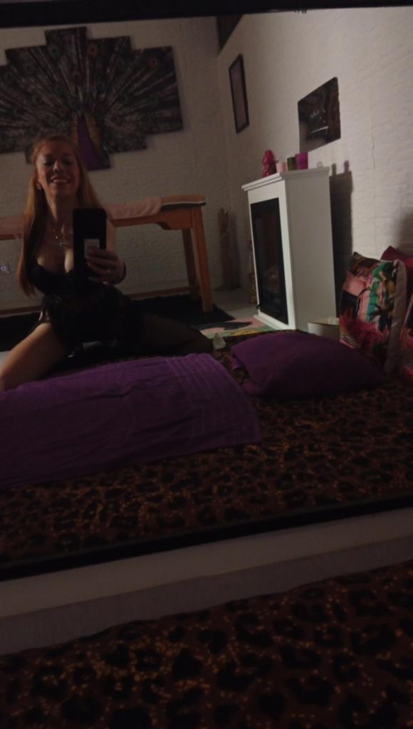 Chica busca chico en Tenerife: 