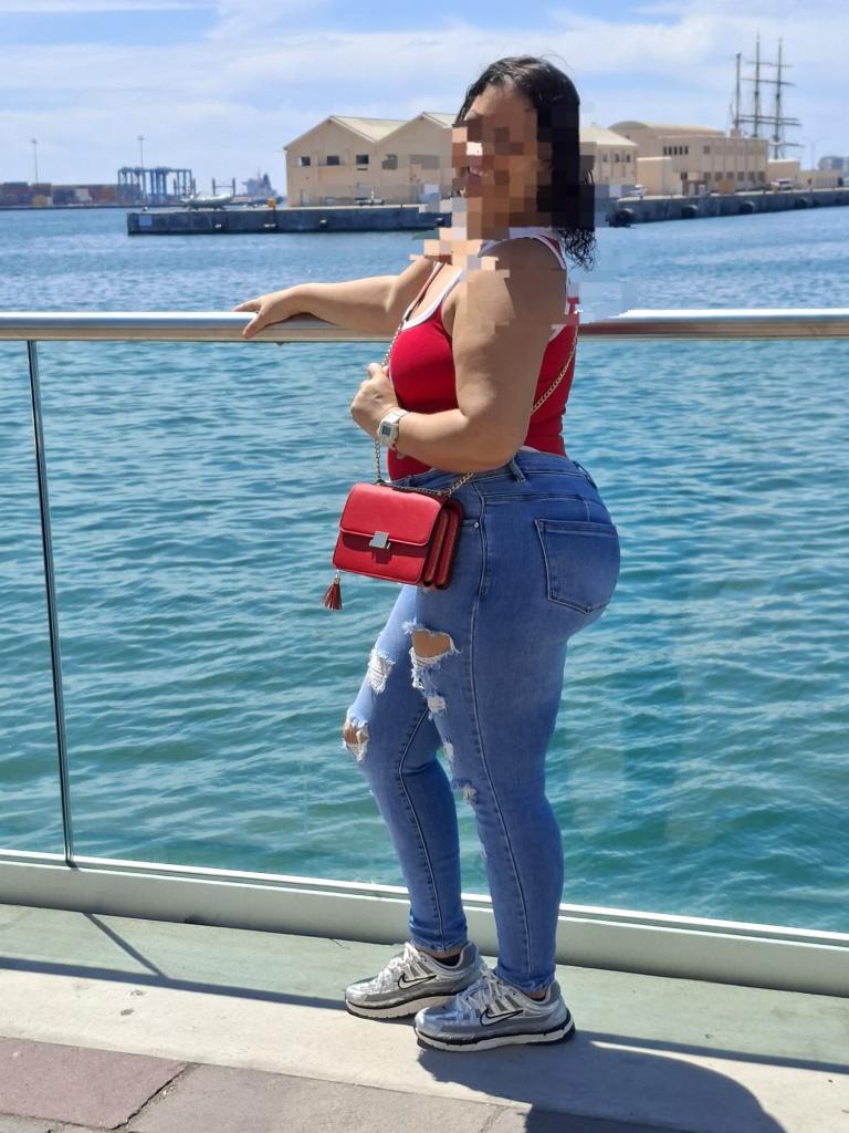 641623305: Chica busca chico en Las Palmas