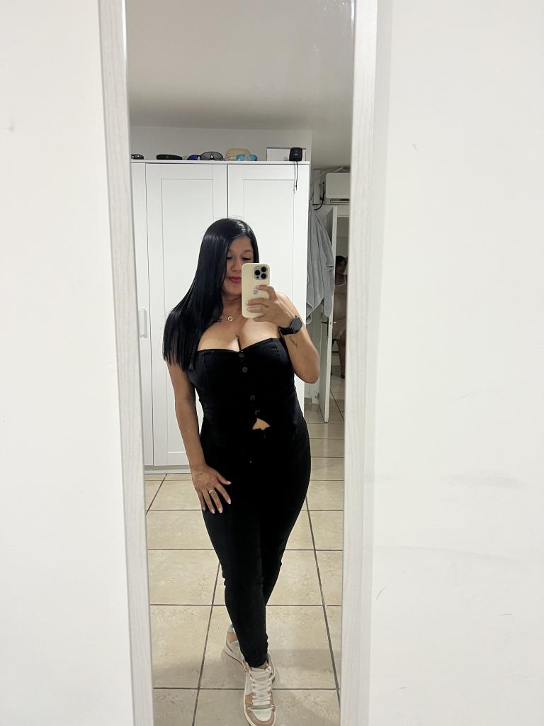 617448936: Chica busca chico en Toledo