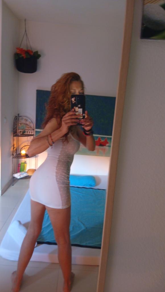 Chica busca chico en Tenerife: 