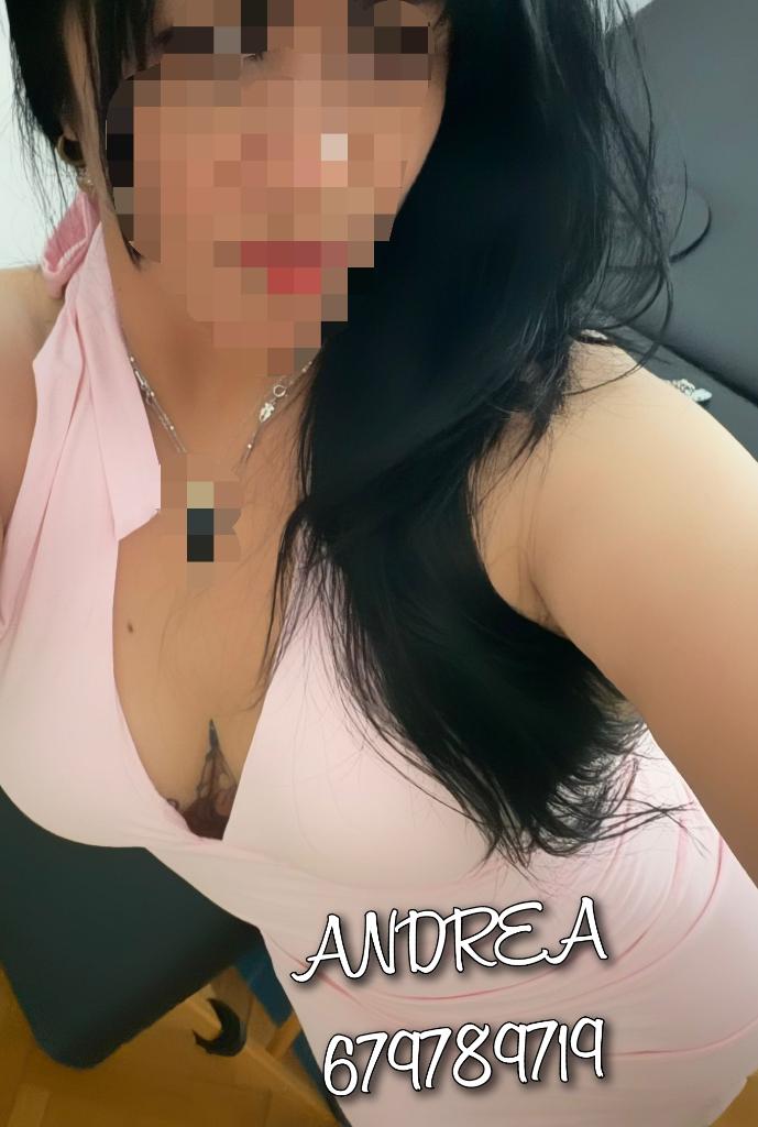 679780719: Chica busca chico en León