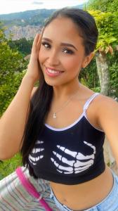742011840: Chica busca chico en Cuenca