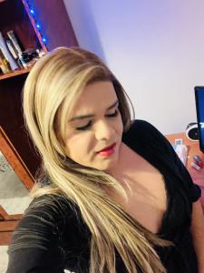 745093840: Travesti en La Rioja