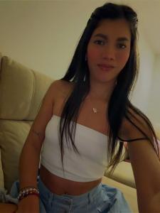 672816736: Chica busca chico en Granada