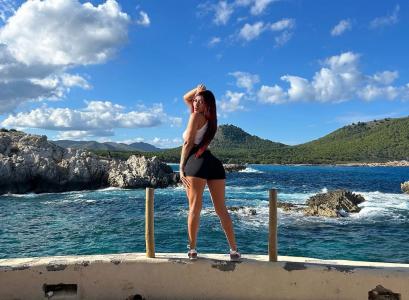 612224355: Chica busca chico en Alicante
