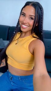 742011840: Chica busca chico en Cuenca
