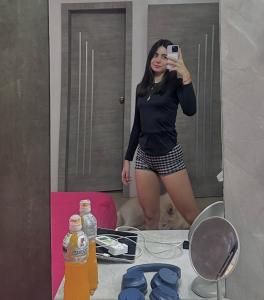 611387634: Chica busca chico en La Coruña