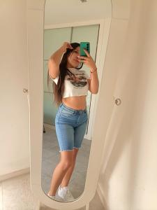672816736: Chica busca chico en Granada