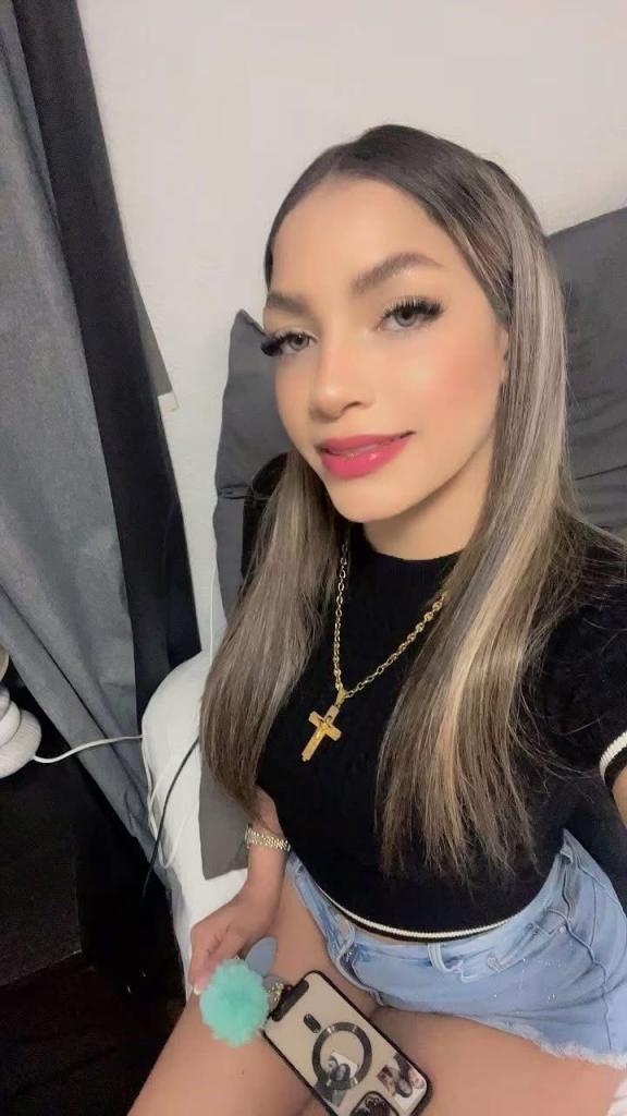 Chica busca chico en Granada: 