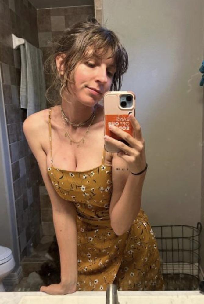 Chica busca chico en Granada: 