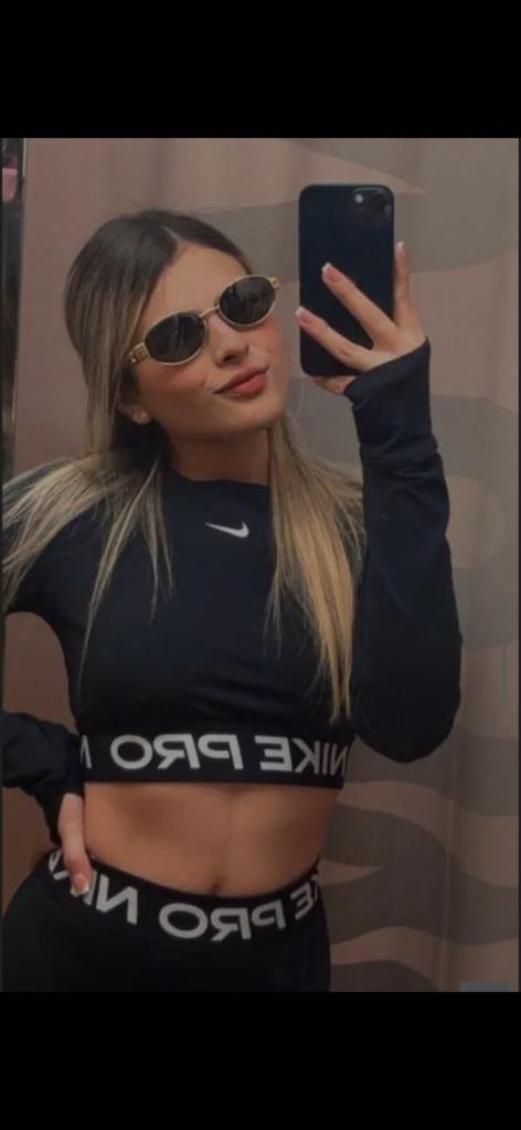 Chica busca chico en Ibiza: 