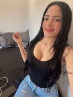 613886017: Chica busca chico en Granada
