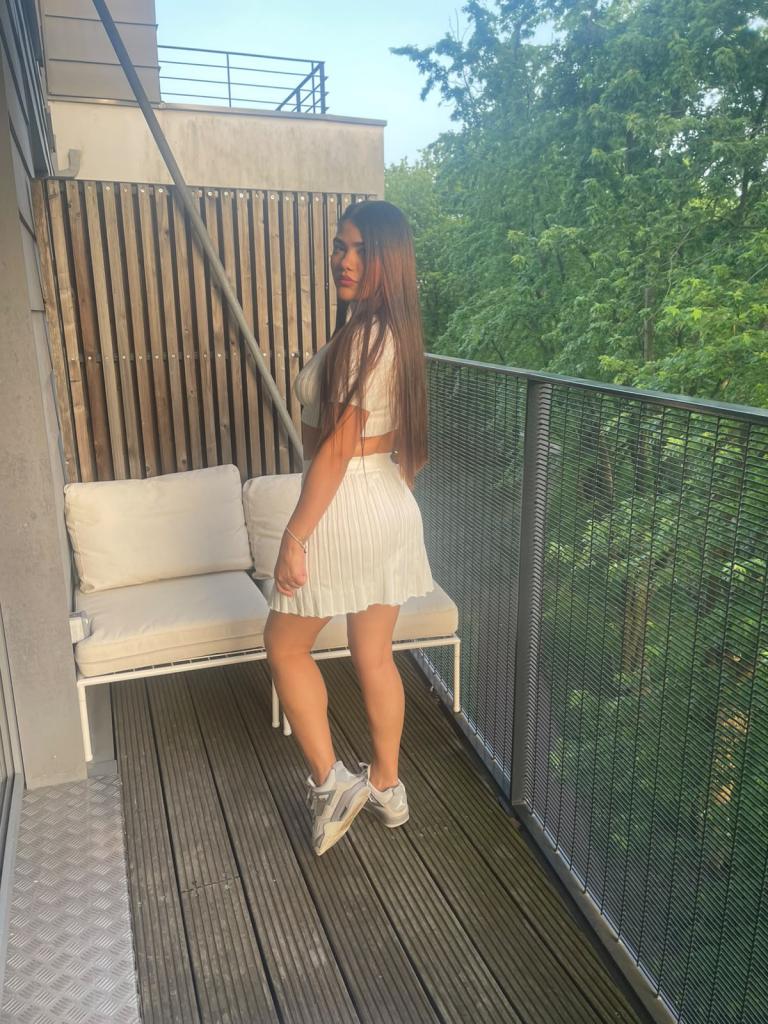 627335847: Chica busca chico en Mallorca