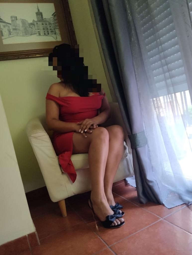 632279317: Chica busca chico en Valencia