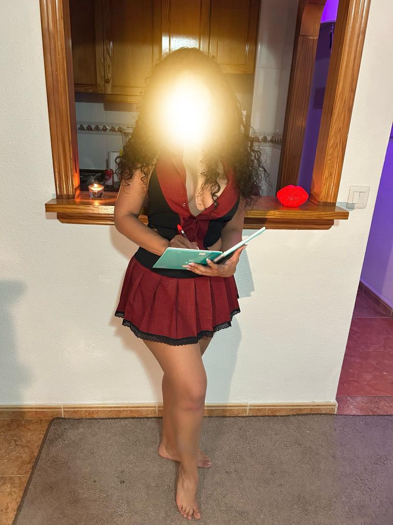 611257958: Chica busca chico en Alicante