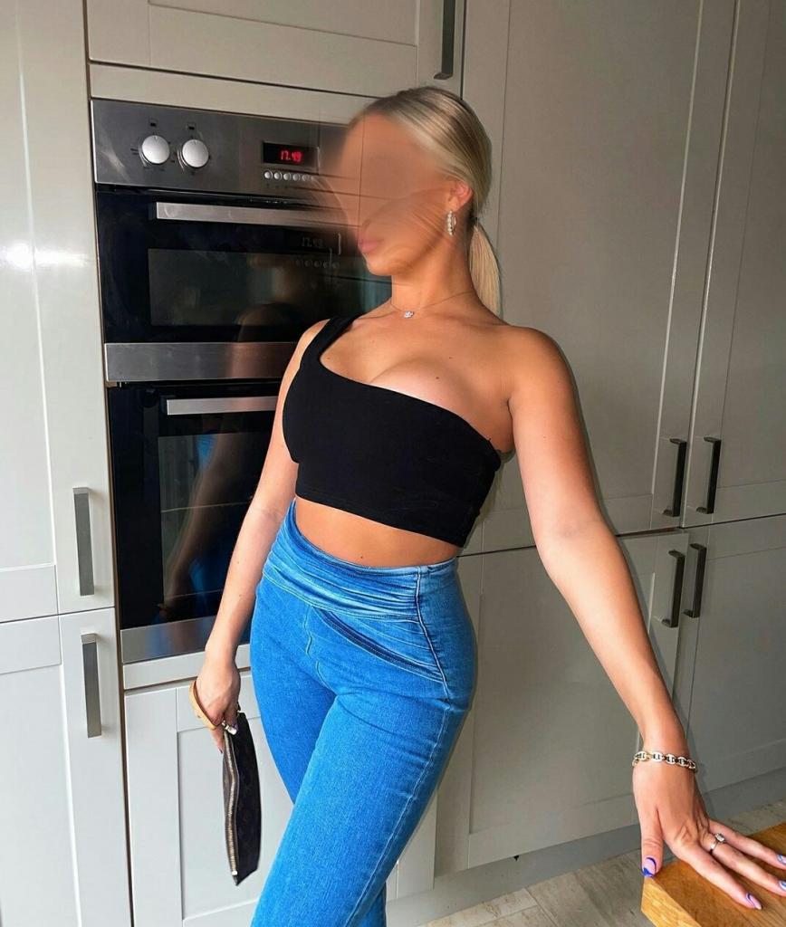 Chica busca chico en Segovia: 