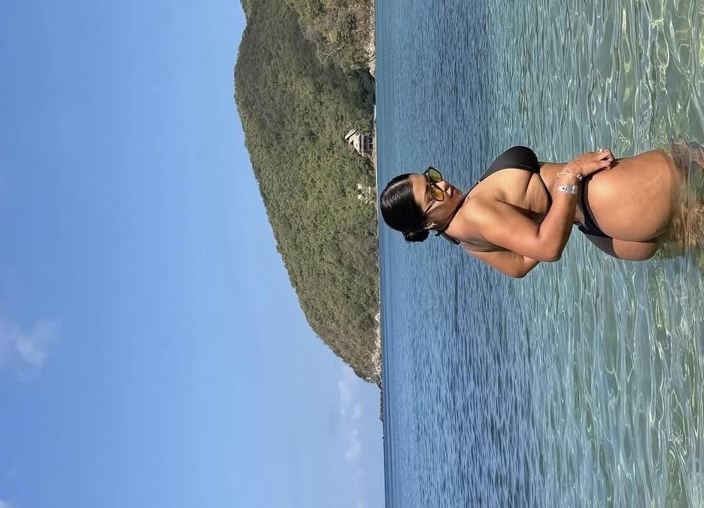 641937441: Chica busca chico en Pontevedra