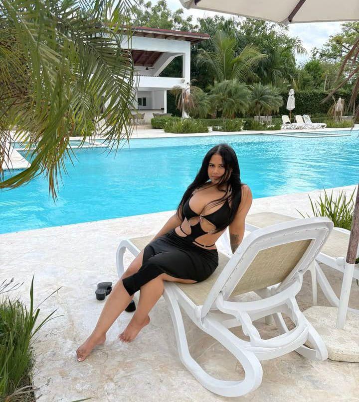 613698890: Chica busca chico en Salamanca
