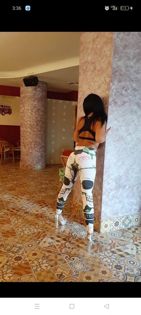 641993202: Chica busca chico en Cádiz