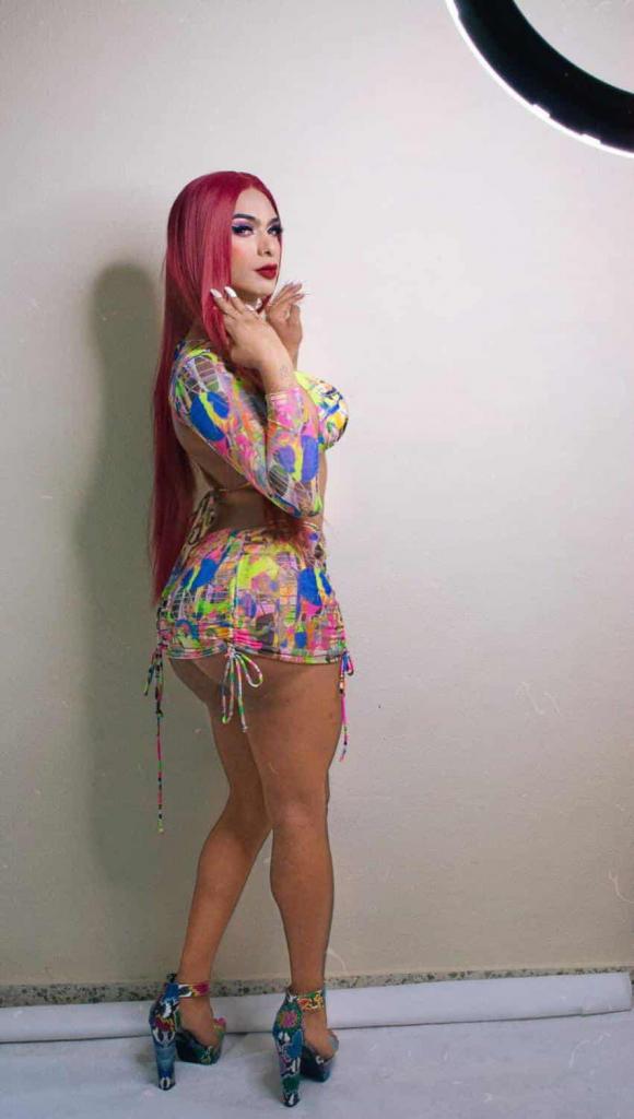 613930787: Transexual en Mallorca
