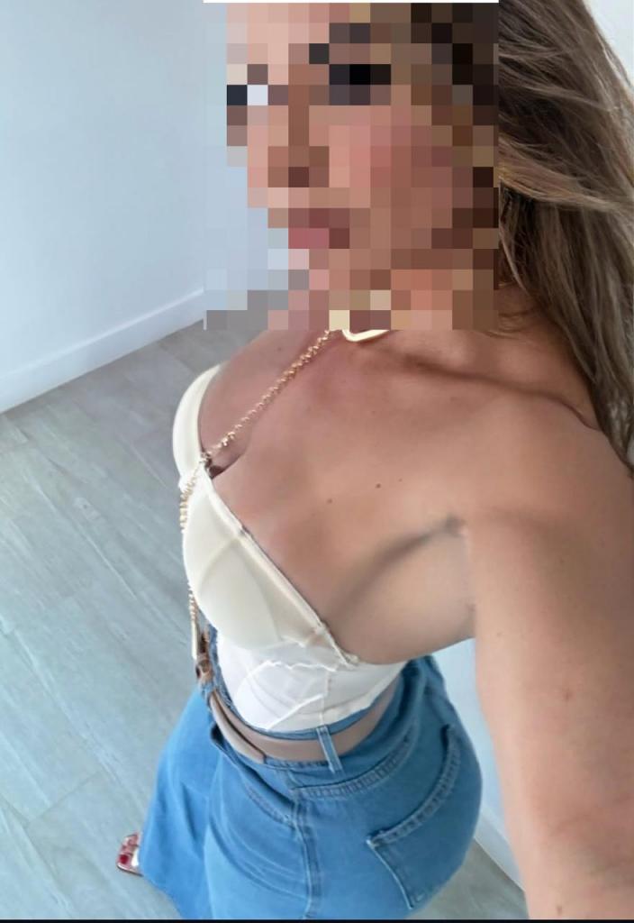 624712405: Chica busca chico en Mallorca