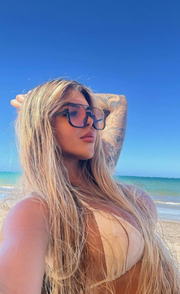 Chica busca chico en Tenerife: 