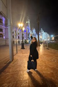 605229160: Chica busca chico en Zaragoza