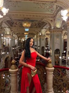643077501: Chica busca chico en Málaga