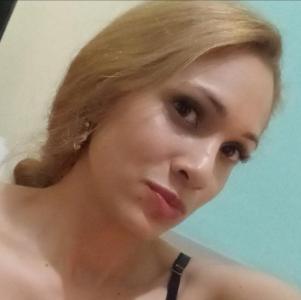 624374732: Chica busca chico en La Coruña
