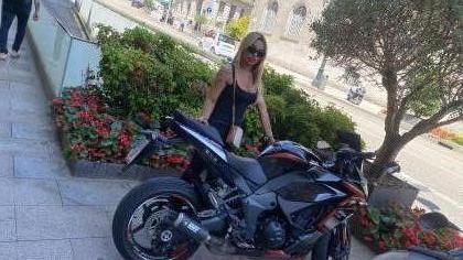 685928989: Chica busca chico en Pontevedra